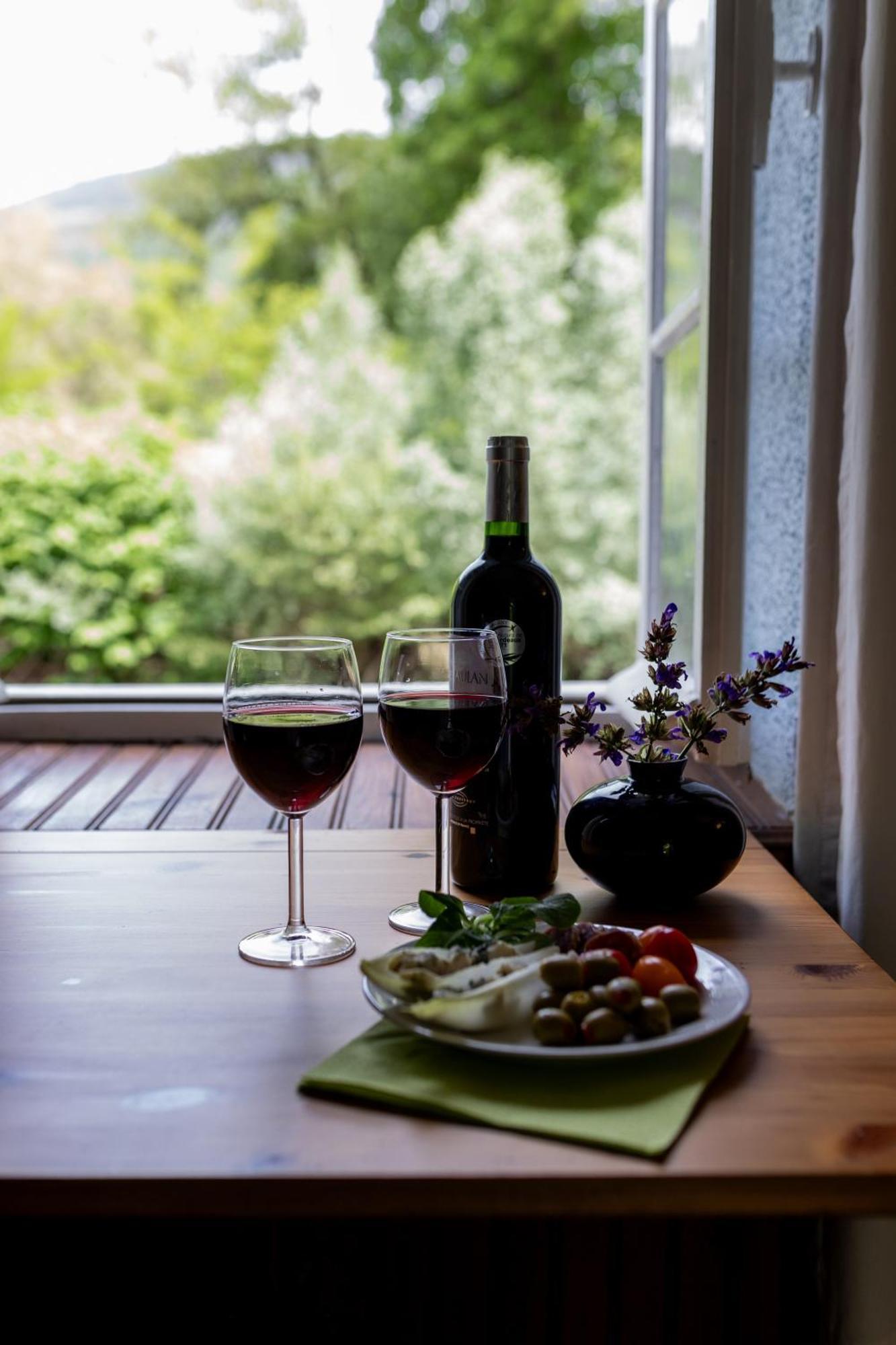 Gites Libellule At Auberge De L'Arac, Bar, Restaurant Але Екстер'єр фото